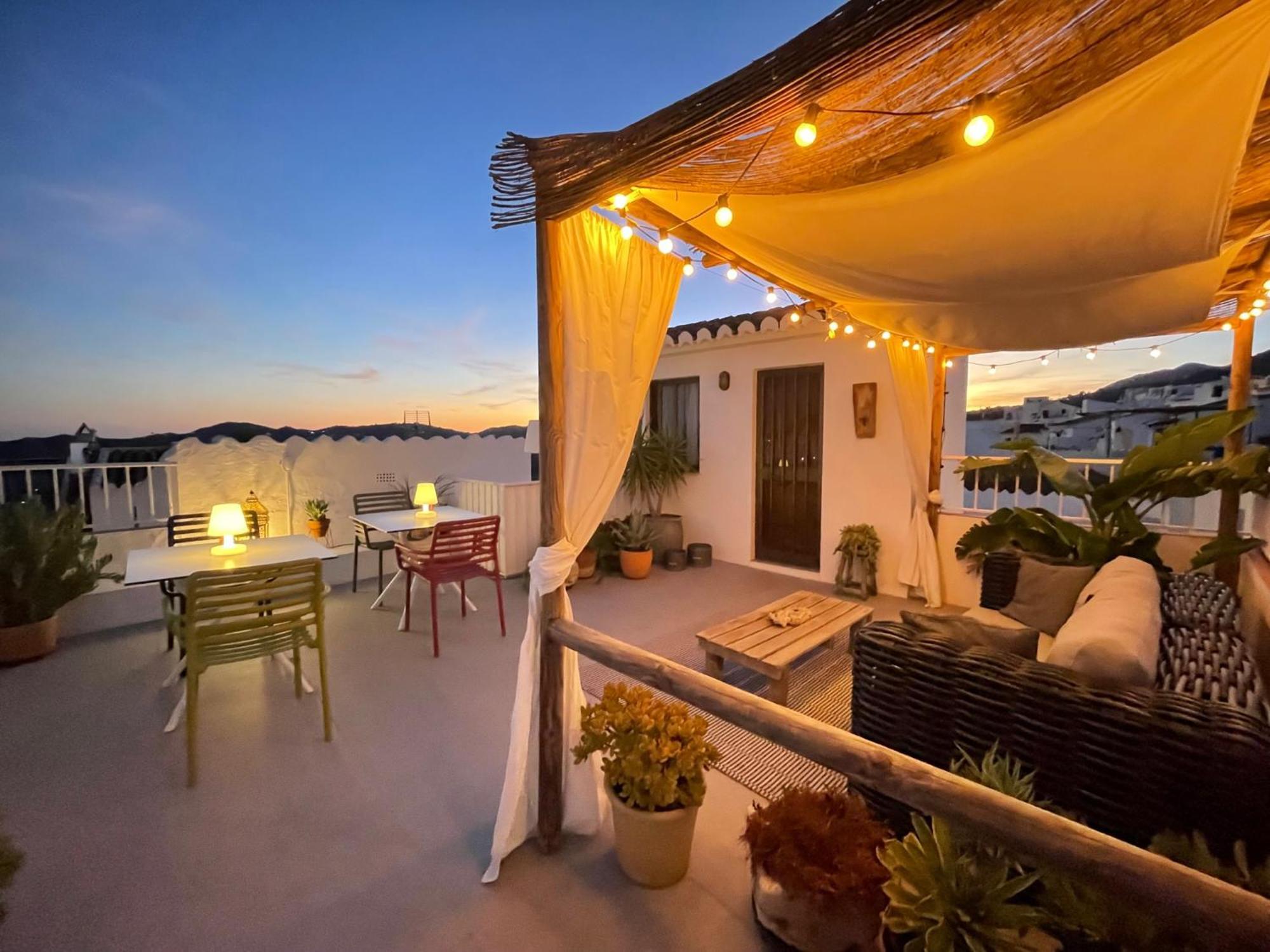 Los Nidos Apartments, Frigiliana Buitenkant foto