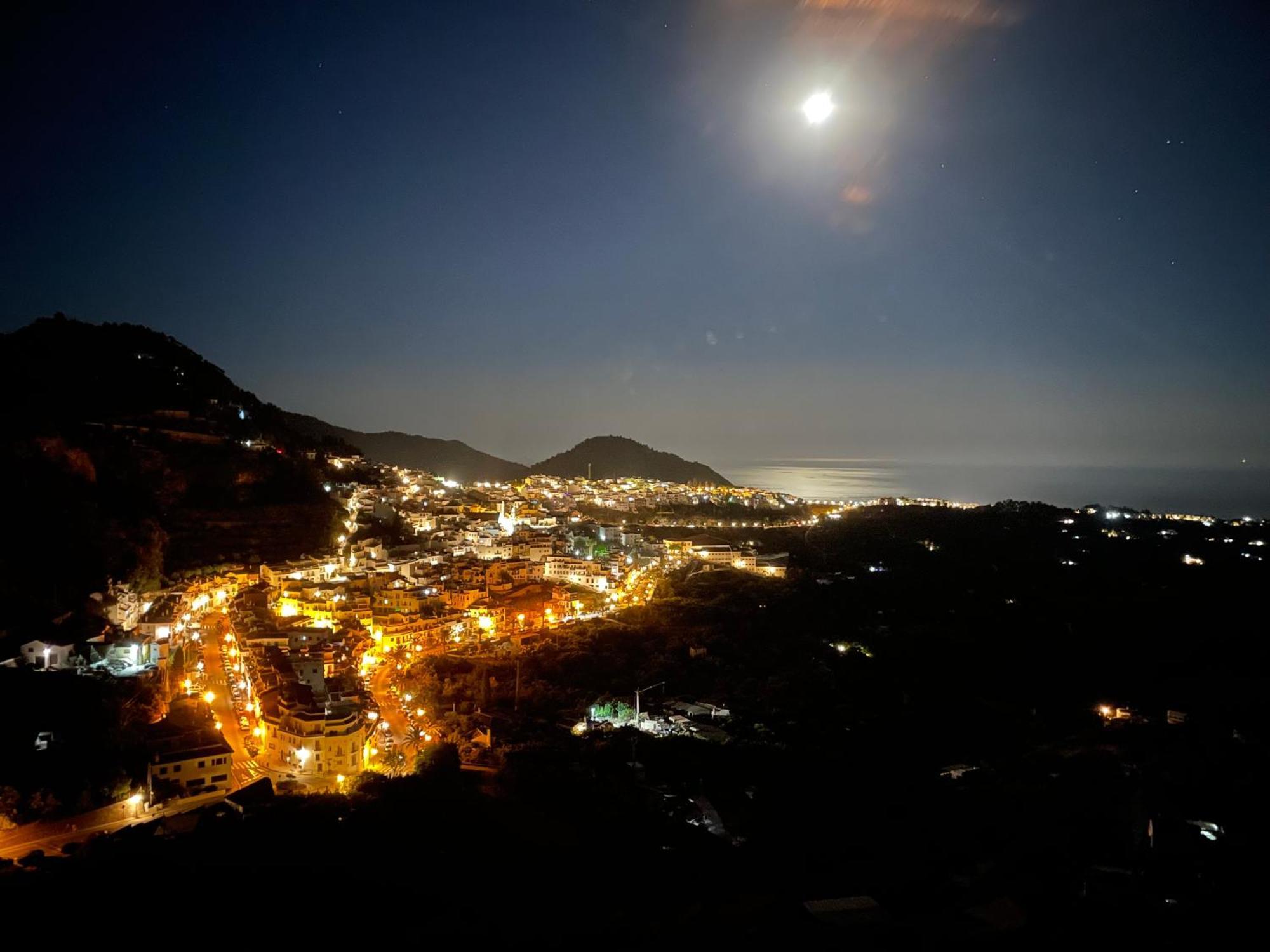 Los Nidos Apartments, Frigiliana Buitenkant foto